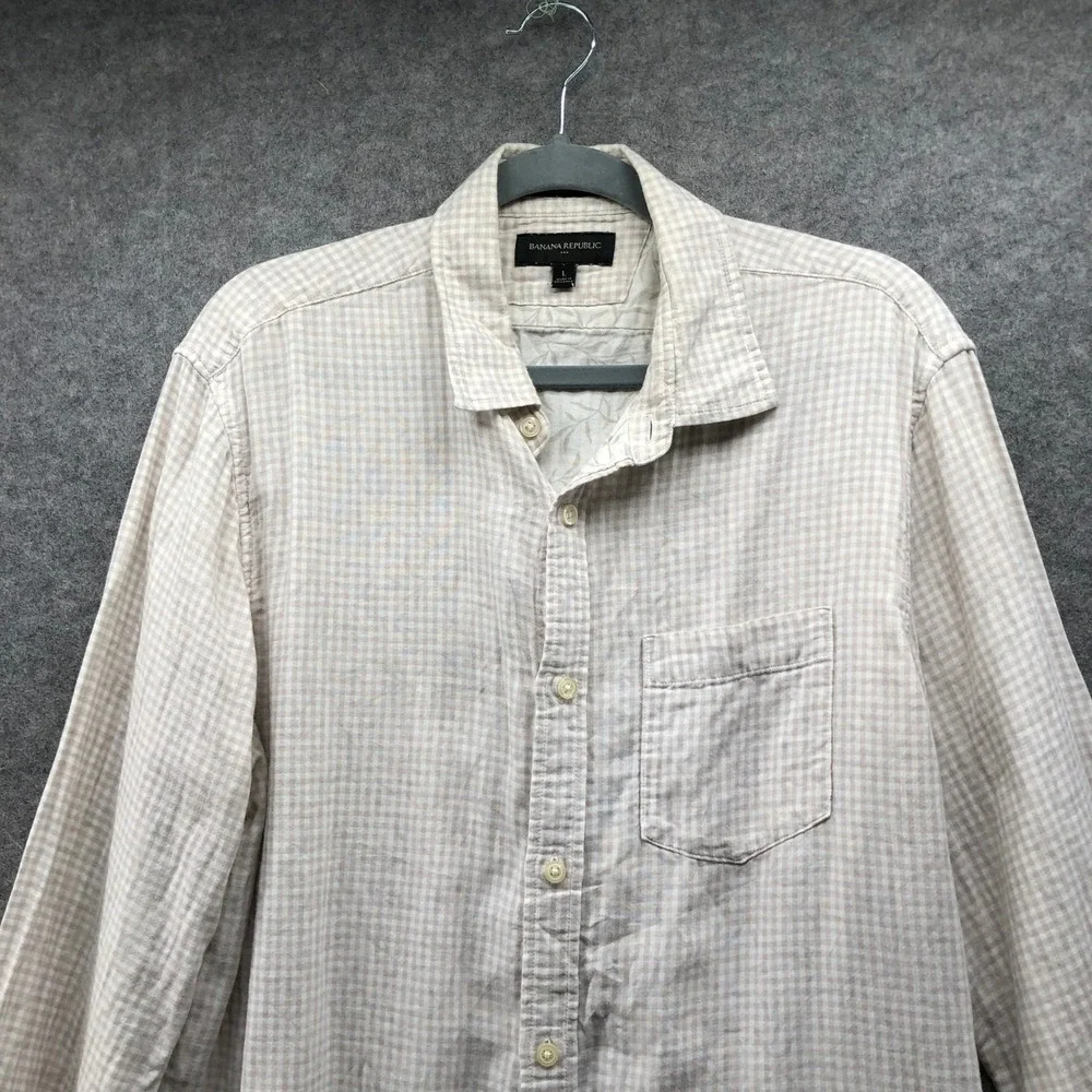 Banana Republic Untucked Double Cloth Shirt Mens L Long Sleeve Cream Gingham